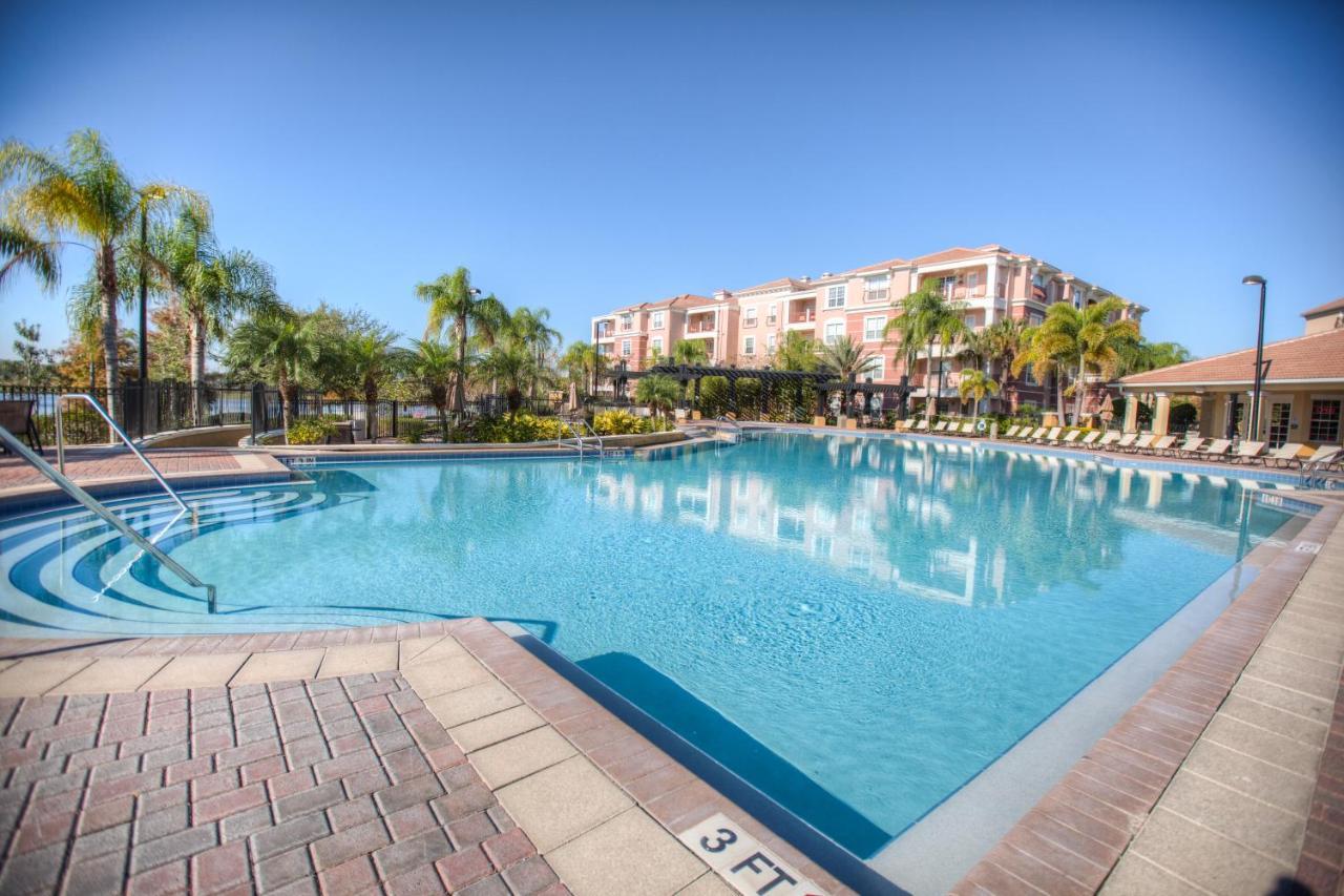 Stunning Lakeview Condo Wprivate Balcony Kissimmee Exteriör bild