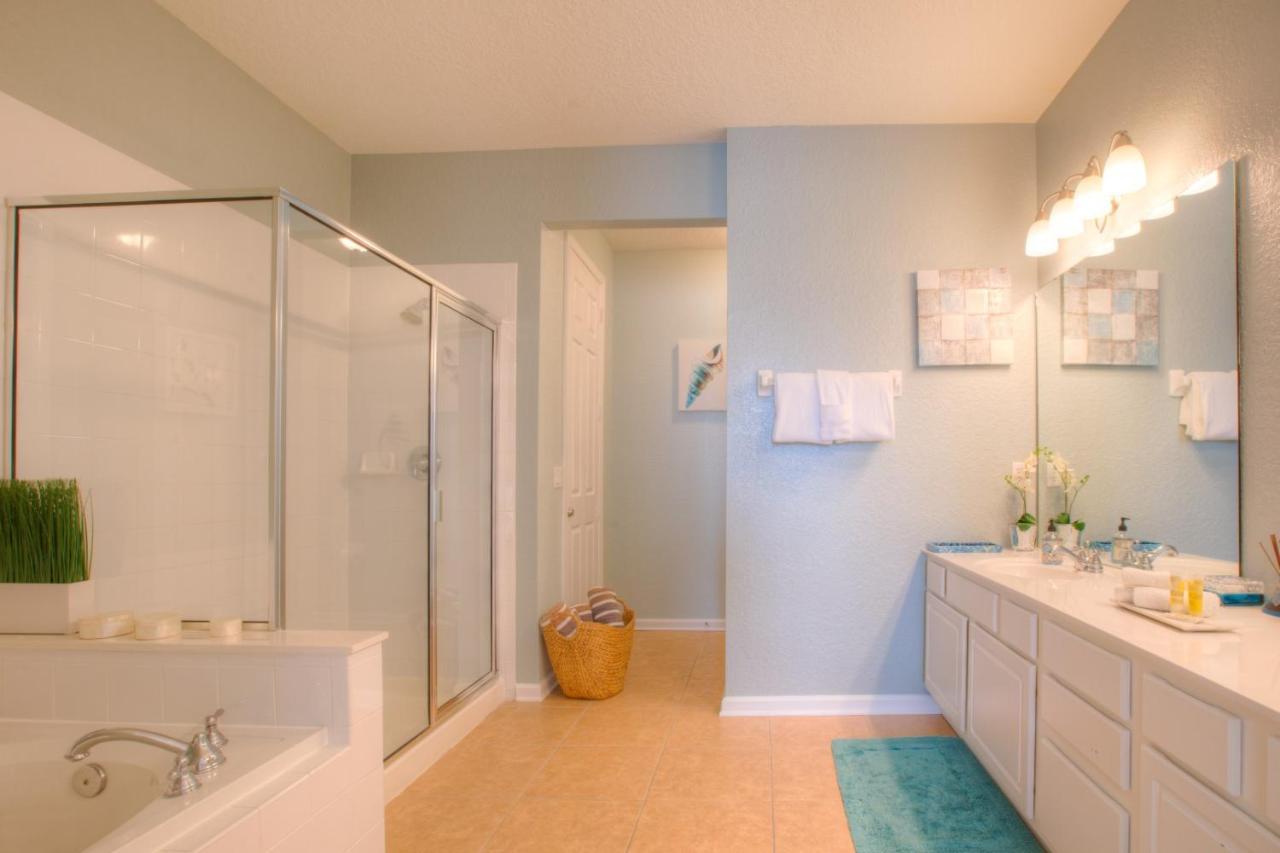 Stunning Lakeview Condo Wprivate Balcony Kissimmee Exteriör bild